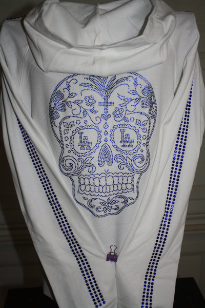 L A  Skull